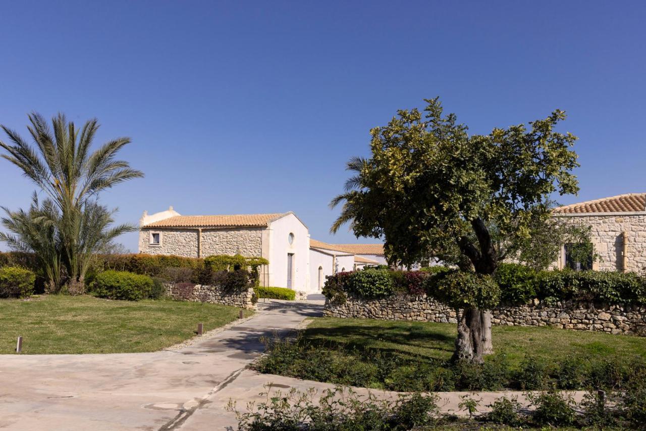 Masseria Del Carrubo โนโต ภายนอก รูปภาพ