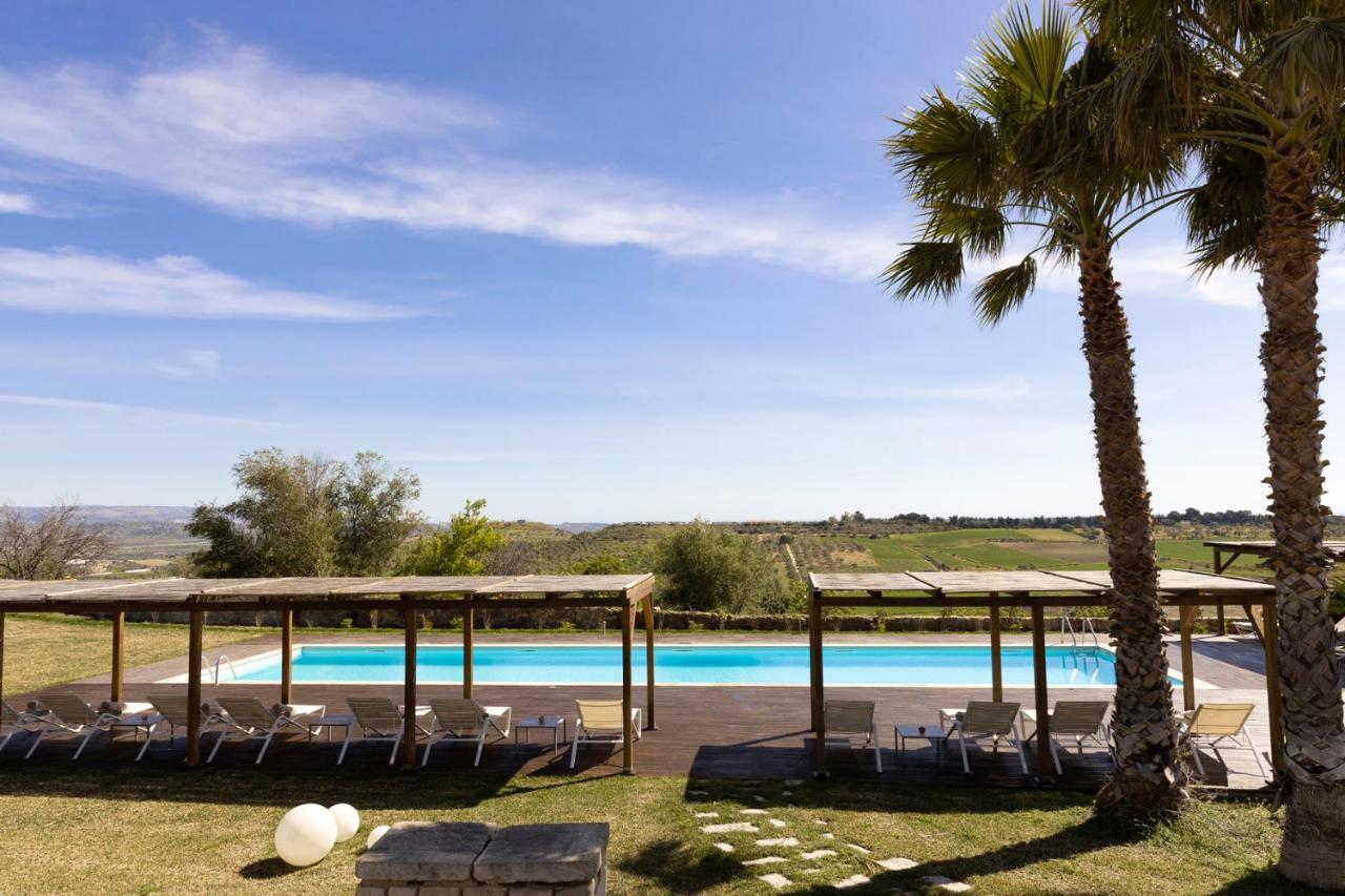 Masseria Del Carrubo โนโต ภายนอก รูปภาพ