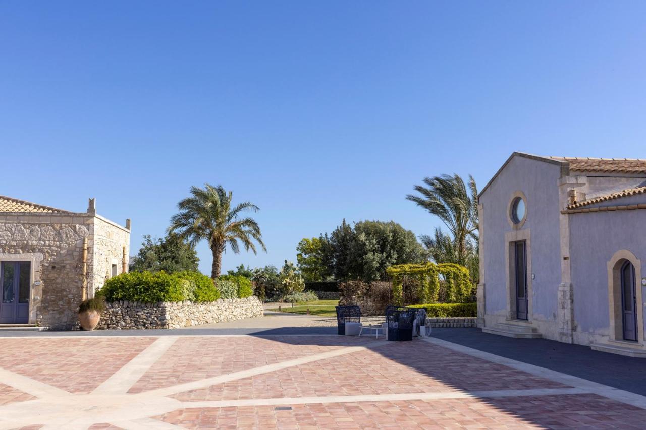 Masseria Del Carrubo โนโต ภายนอก รูปภาพ