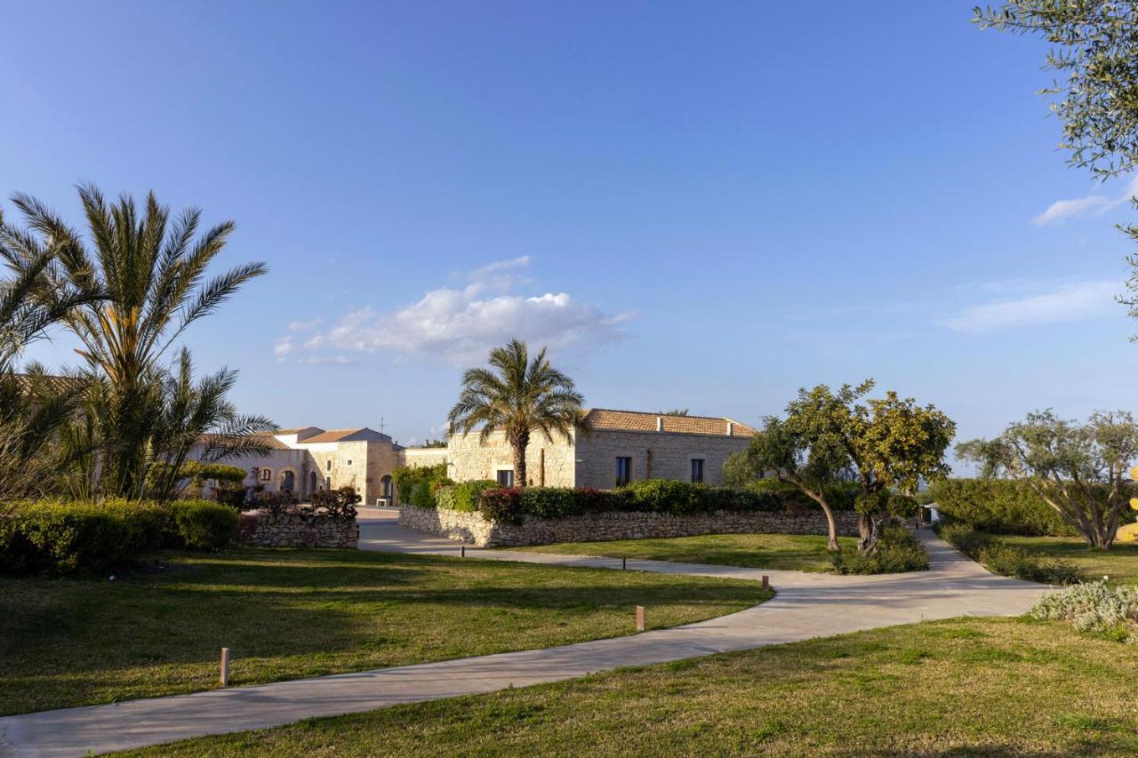 Masseria Del Carrubo โนโต ภายนอก รูปภาพ