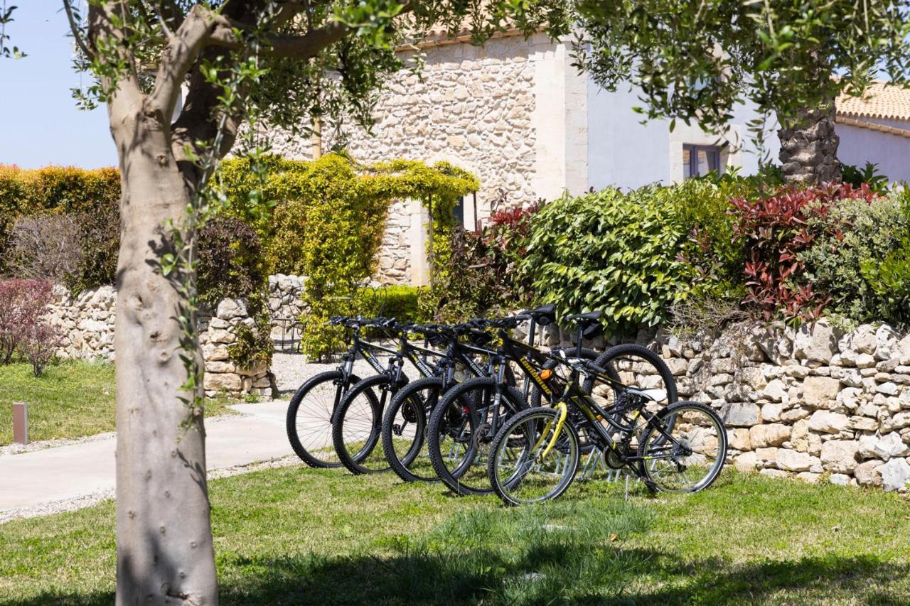 Masseria Del Carrubo โนโต ภายนอก รูปภาพ